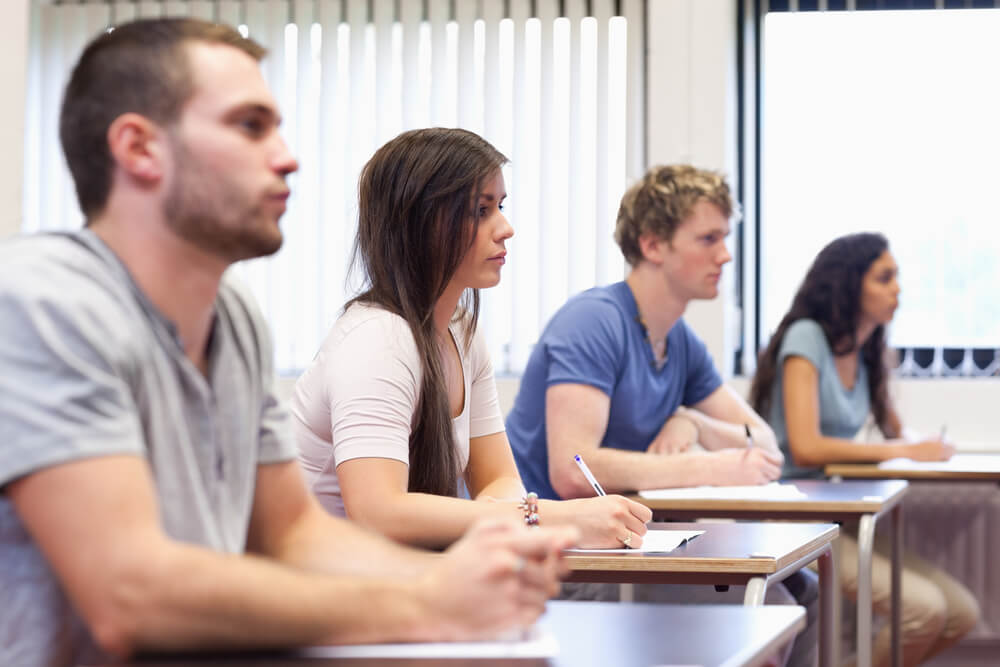 HOW-READING-WRITING-SPEAKING-SKILLS-HELP-TO-GET-GOOD-JOB-1