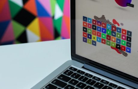 Why Train in Graphic Design