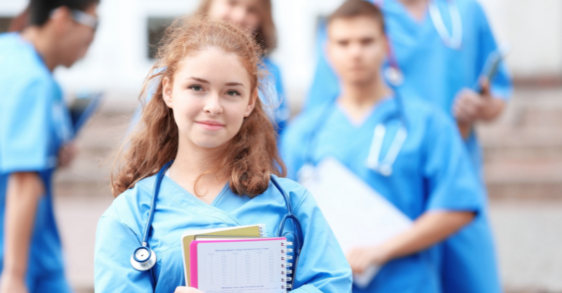 New Medical Student? 5 Golden Tips To Excel In Class