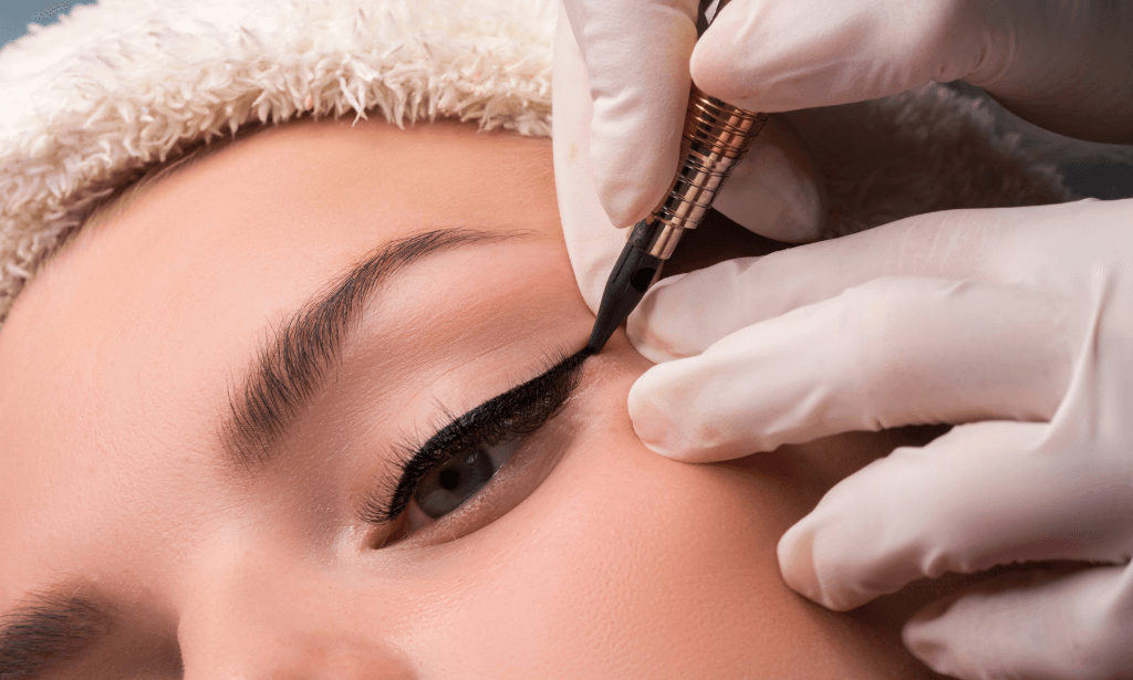 Eyeliner Permanent Makeup Course